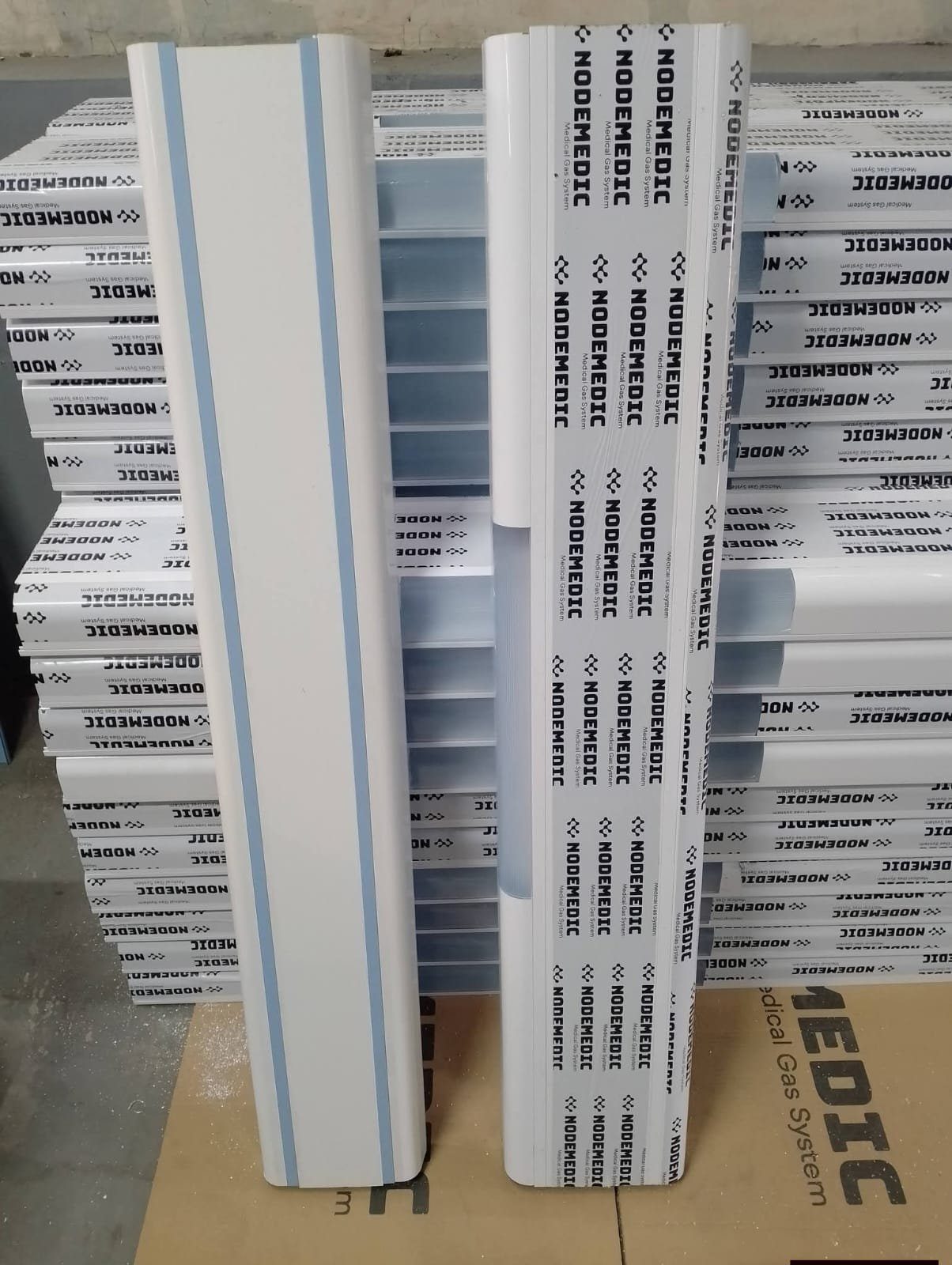 Bedhead Panel Rumah Sakit — Bed Head Unit Ruangan Pasien (Aluminium Extruder) - Gambar 2